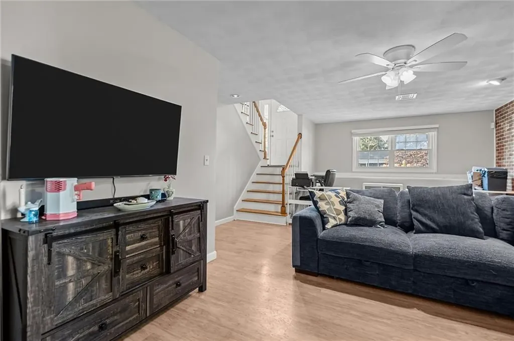 11 Chaple Drive Cranston RI 02920