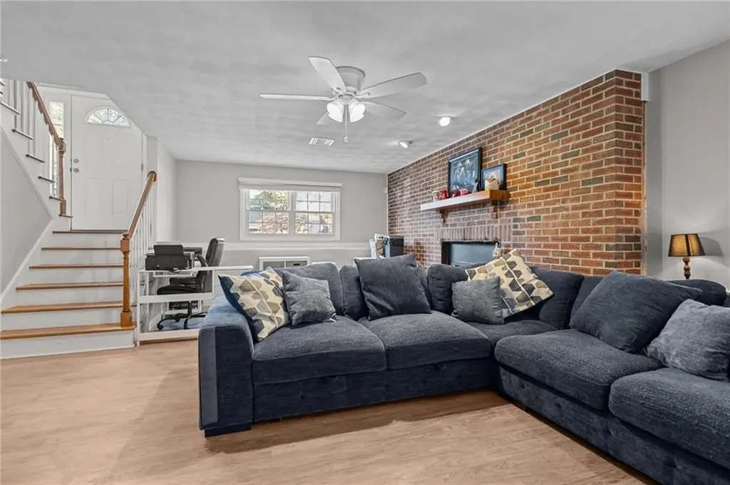 11 Chaple Drive Cranston RI 02920