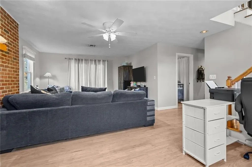 11 Chaple Drive Cranston RI 02920