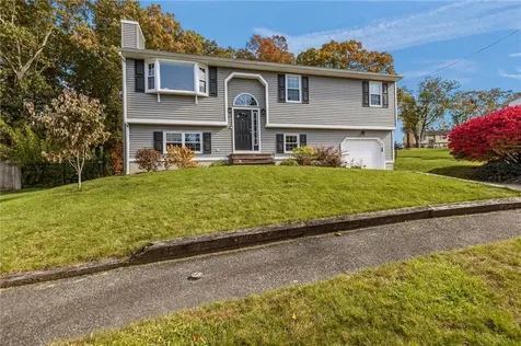 11 Chaple Drive Cranston RI 02920