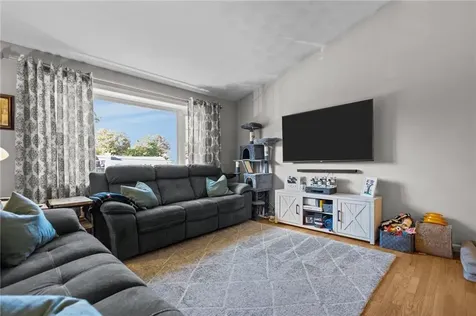 11 Chaple Drive Cranston RI 02920