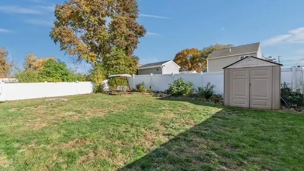 38 Chestnut Street Cumberland RI 02864