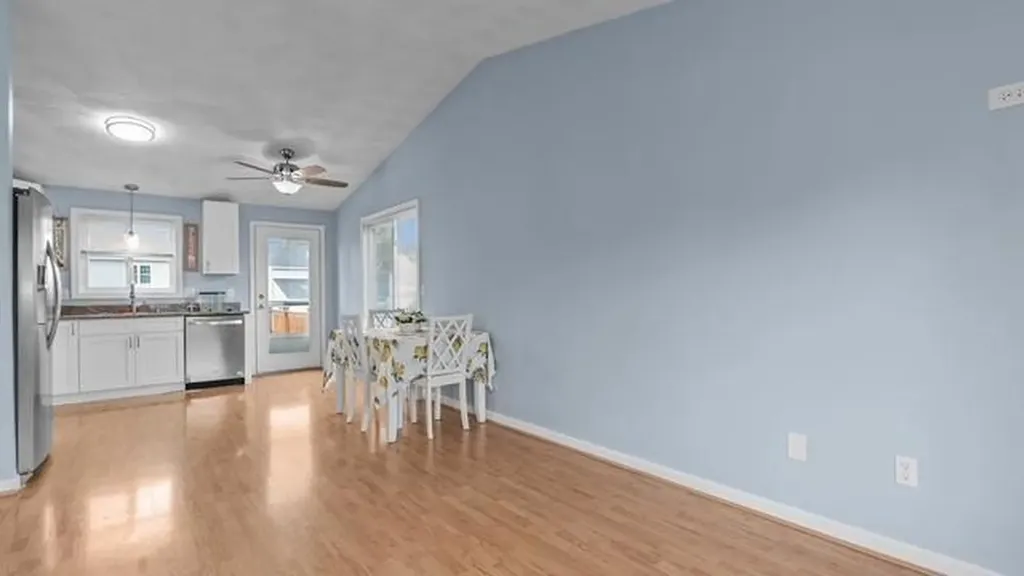 38 Chestnut Street Cumberland RI 02864