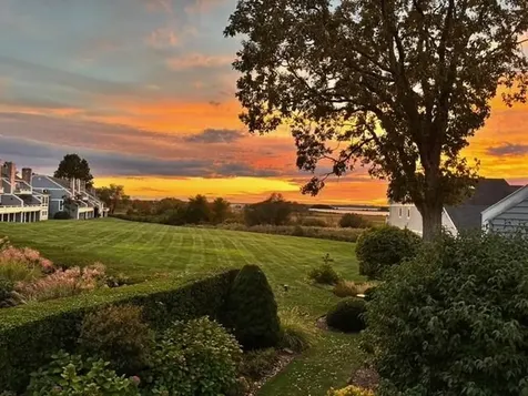 53 Bagy Wrinkle Cove Warren RI 02885