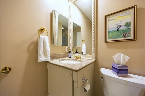 53 Bagy Wrinkle Cove Warren RI 02885