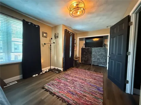 1603 Plainfield Pike Johnston RI 02919