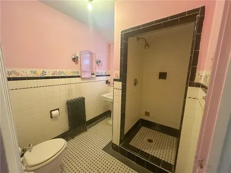 16 Shaw Avenue Johnston RI 02919