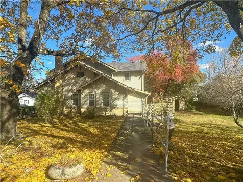 16 Shaw Avenue Johnston RI 02919