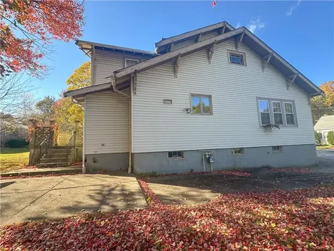 16 Shaw Avenue Johnston RI 02919