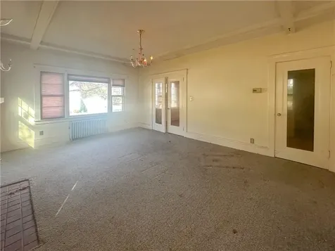 16 Shaw Avenue Johnston RI 02919