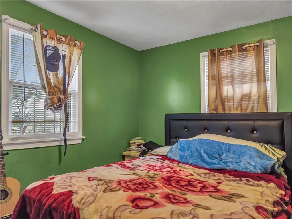 12 Rangeley Avenue Providence RI 02908