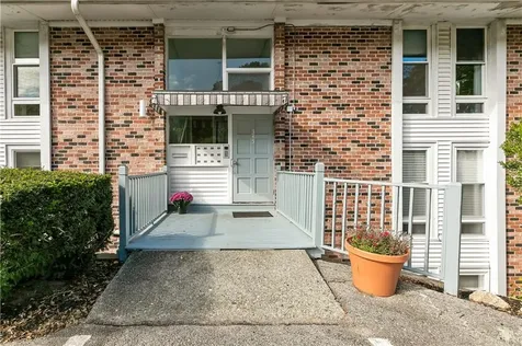 345 Main Road Tiverton RI 02878