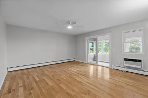 345 Main Road Tiverton RI 02878