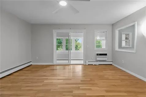 345 Main Road Tiverton RI 02878