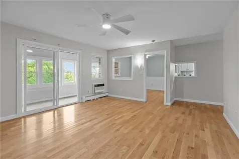 345 Main Road Tiverton RI 02878