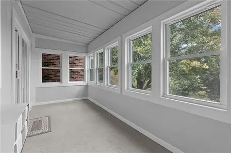 345 Main Road Tiverton RI 02878