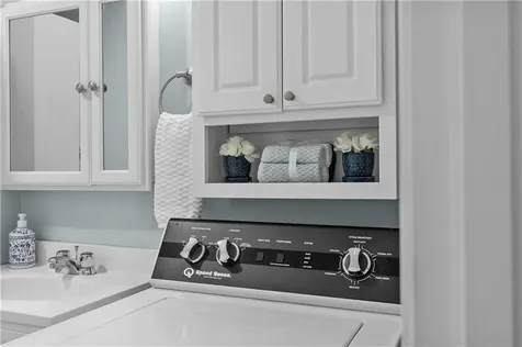 345 Main Road Tiverton RI 02878