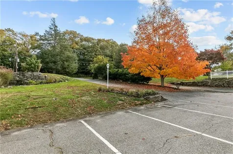 345 Main Road Tiverton RI 02878