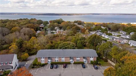 345 Main Road Tiverton RI 02878