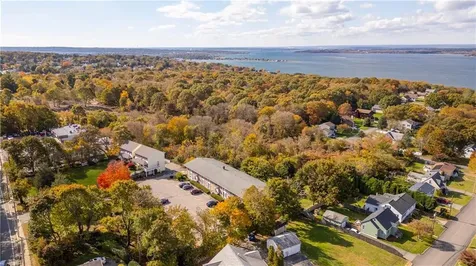 345 Main Road Tiverton RI 02878