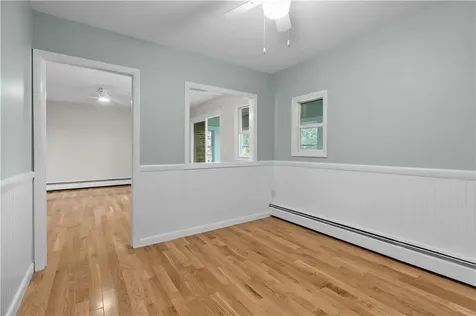 345 Main Road Tiverton RI 02878