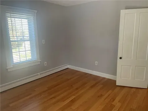 487 Ten Rod Road North Kingstown RI 02852