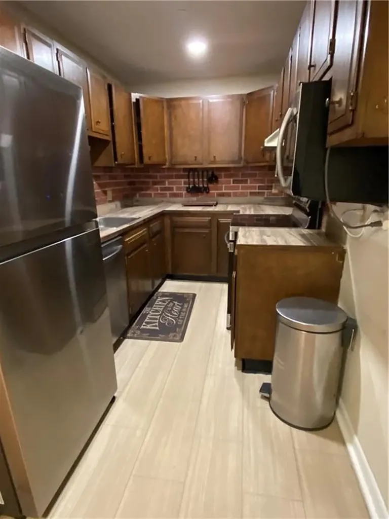 5 Apple Valley Parkway Smithfield RI 02828