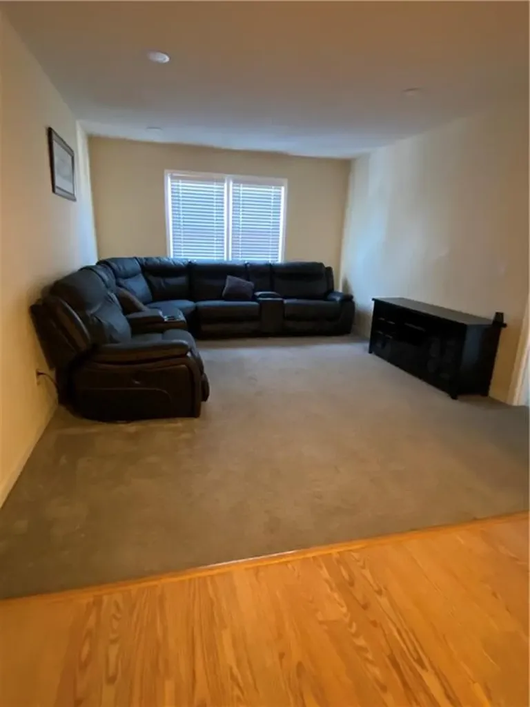 5 Apple Valley Parkway Smithfield RI 02828