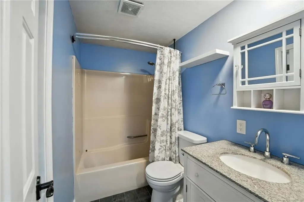 2703 Pinewood Drive Smithfield RI 02917