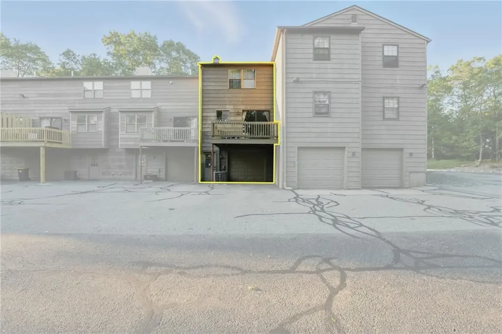 2703 Pinewood Drive Smithfield RI 02917