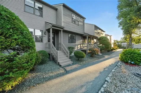 2703 Pinewood Drive Smithfield RI 02917