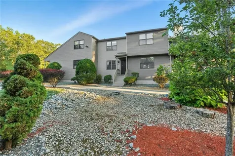 2703 Pinewood Drive Smithfield RI 02917