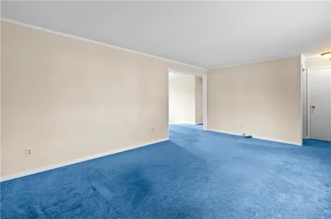 12 Beth Road Tiverton RI 02878