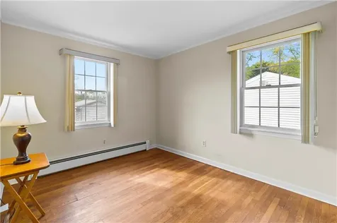 12 Beth Road Tiverton RI 02878