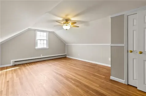 12 Beth Road Tiverton RI 02878