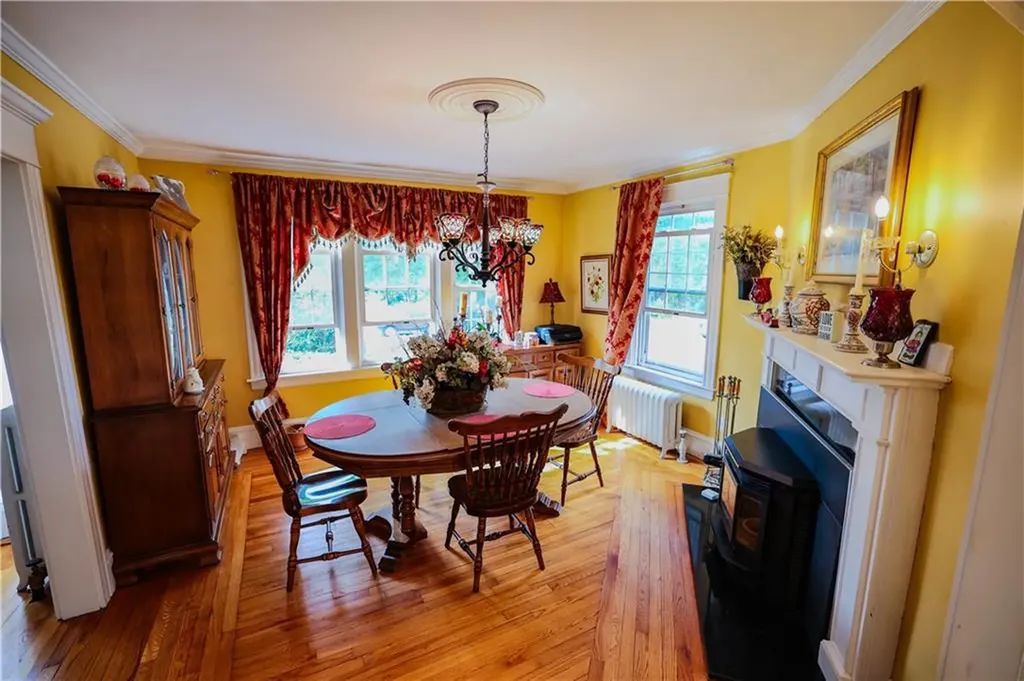 740 Veterans Memorial Parkway East Providence RI 02914