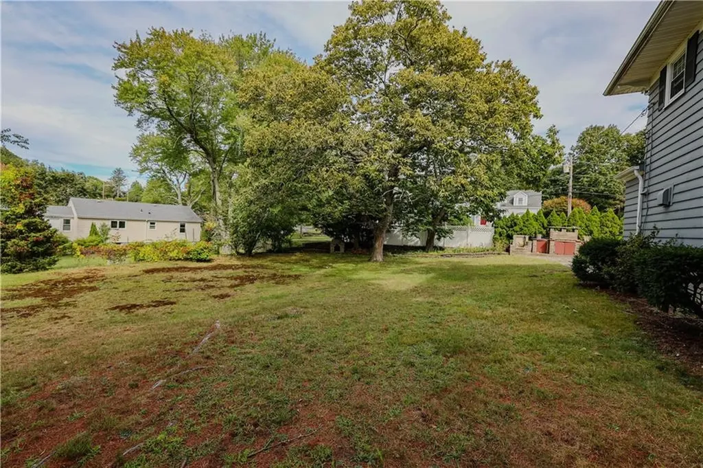 740 Veterans Memorial Parkway East Providence RI 02914