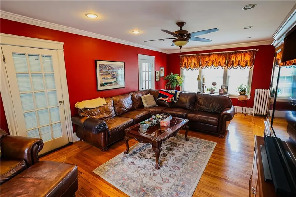 740 Veterans Memorial Parkway East Providence RI 02914