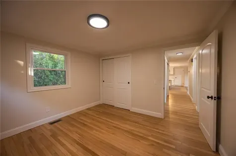 199 First Avenue East Greenwich RI 02818