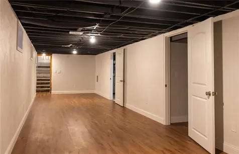 199 First Avenue East Greenwich RI 02818