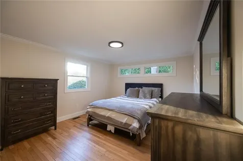 199 First Avenue East Greenwich RI 02818