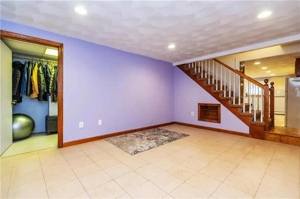 142 Douglas Pike Smithfield RI 02917