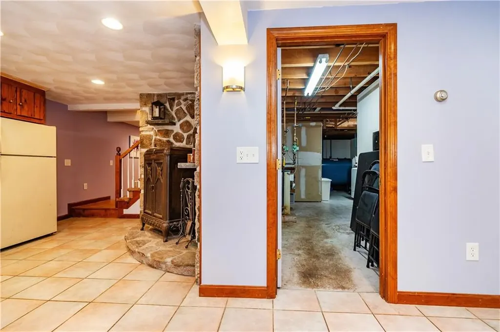 142 Douglas Pike Smithfield RI 02917