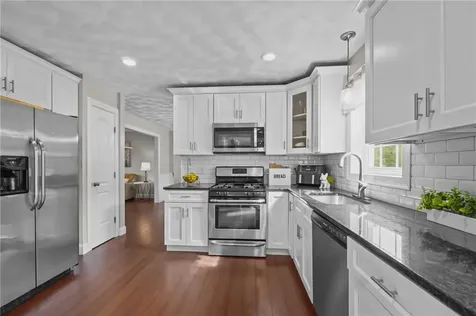 105 Amy Drive Cranston RI 02921