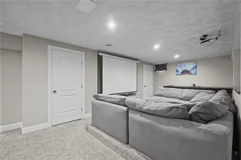 105 Amy Drive Cranston RI 02921