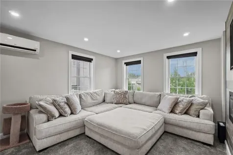 105 Amy Drive Cranston RI 02921