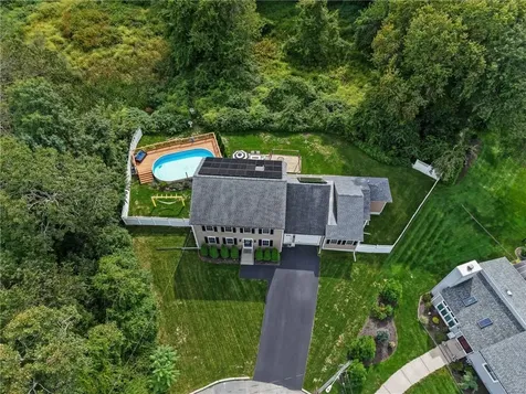 105 Amy Drive Cranston RI 02921