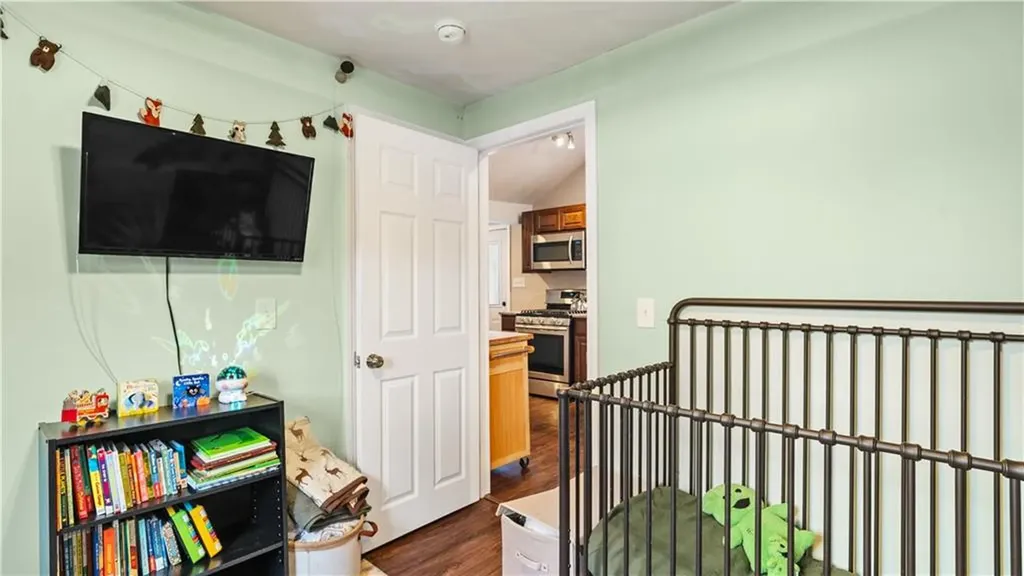 21 Darton Street Coventry RI 02816