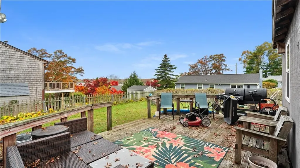 21 Darton Street Coventry RI 02816