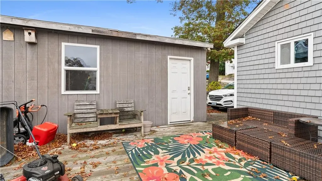 21 Darton Street Coventry RI 02816